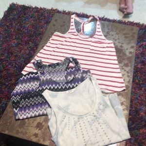 Bundle of 3 Tank Tops